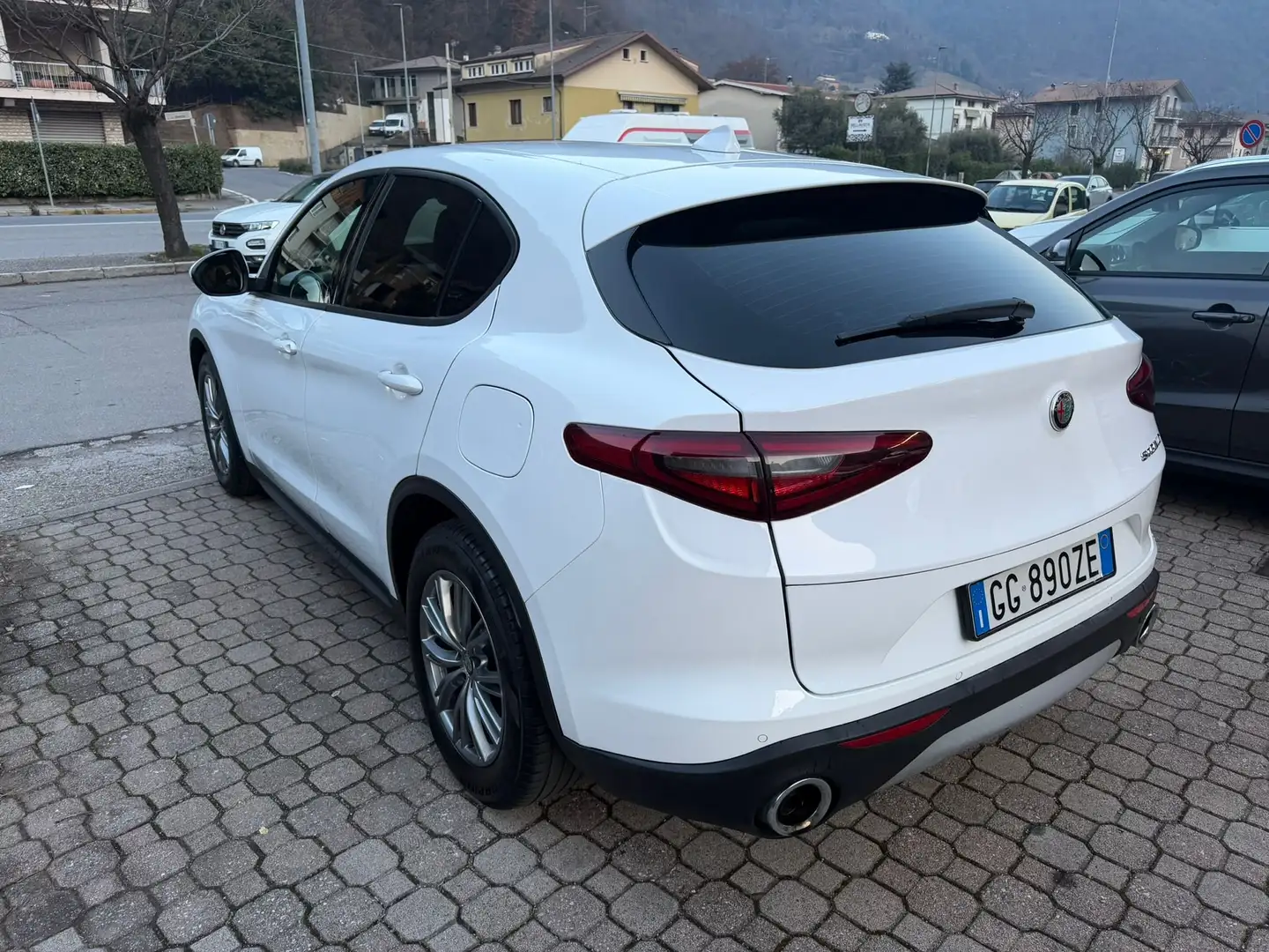 Alfa Romeo Stelvio Stelvio 2020 2.2 t Business rwd 160cv auto Bianco - 1