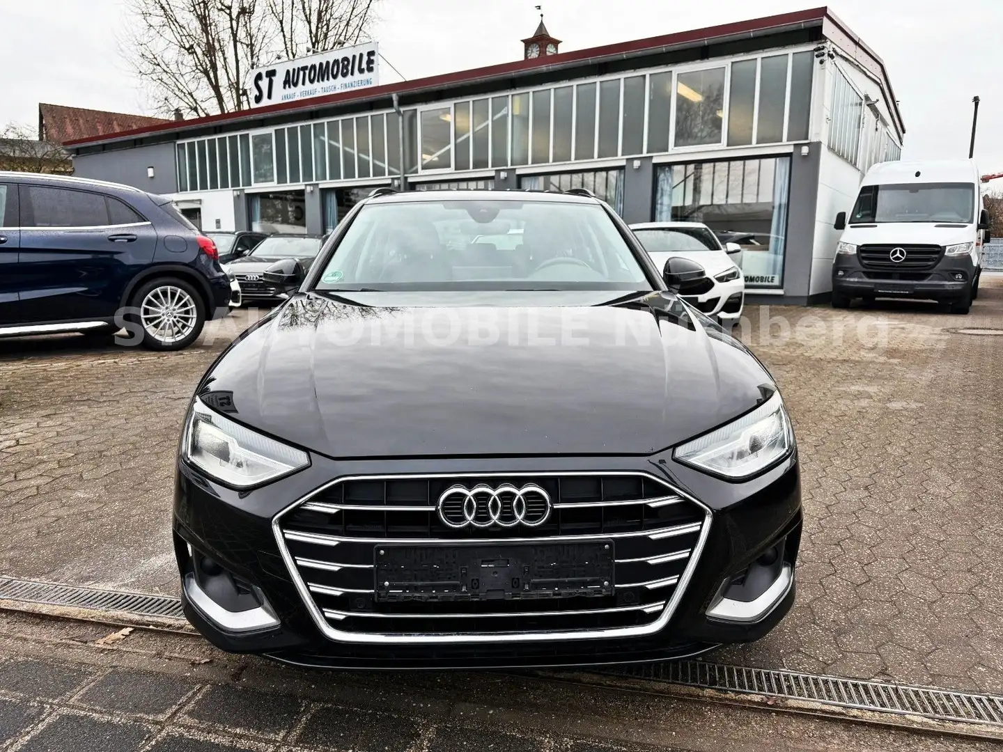 Audi A4 Avant 35 2.0 TDI Advanced S-tronic*1.HD*AHK* Zwart - 2