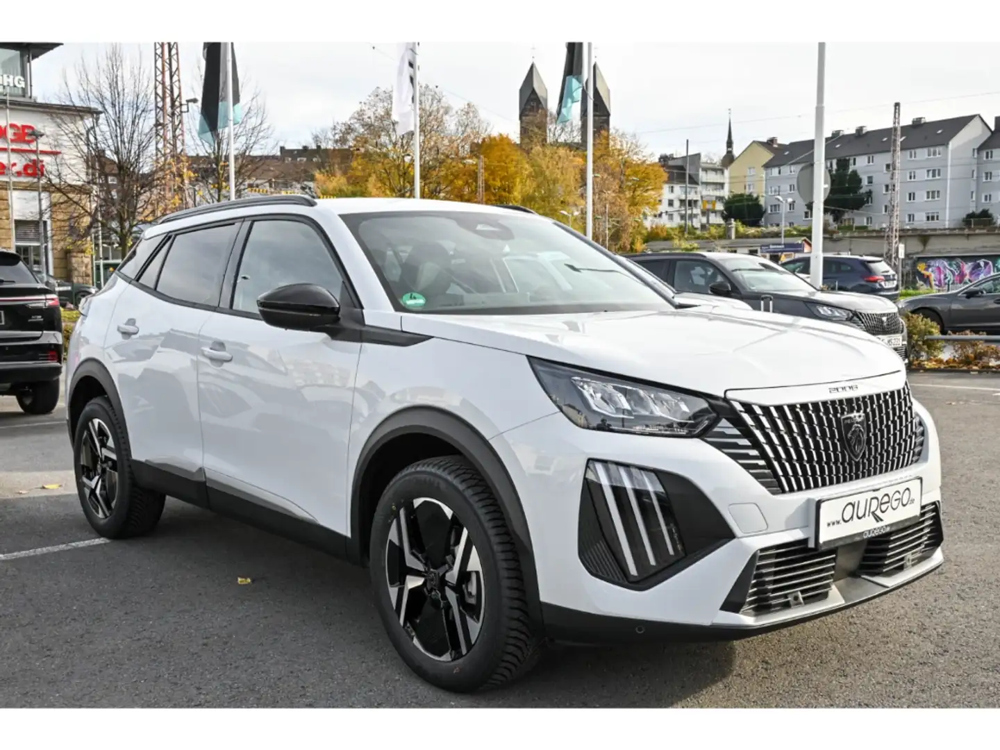 Peugeot 2008 ALLURE AT+NAVI+GJR+SHZ+2xPDC+ALU+ Weiß - 2