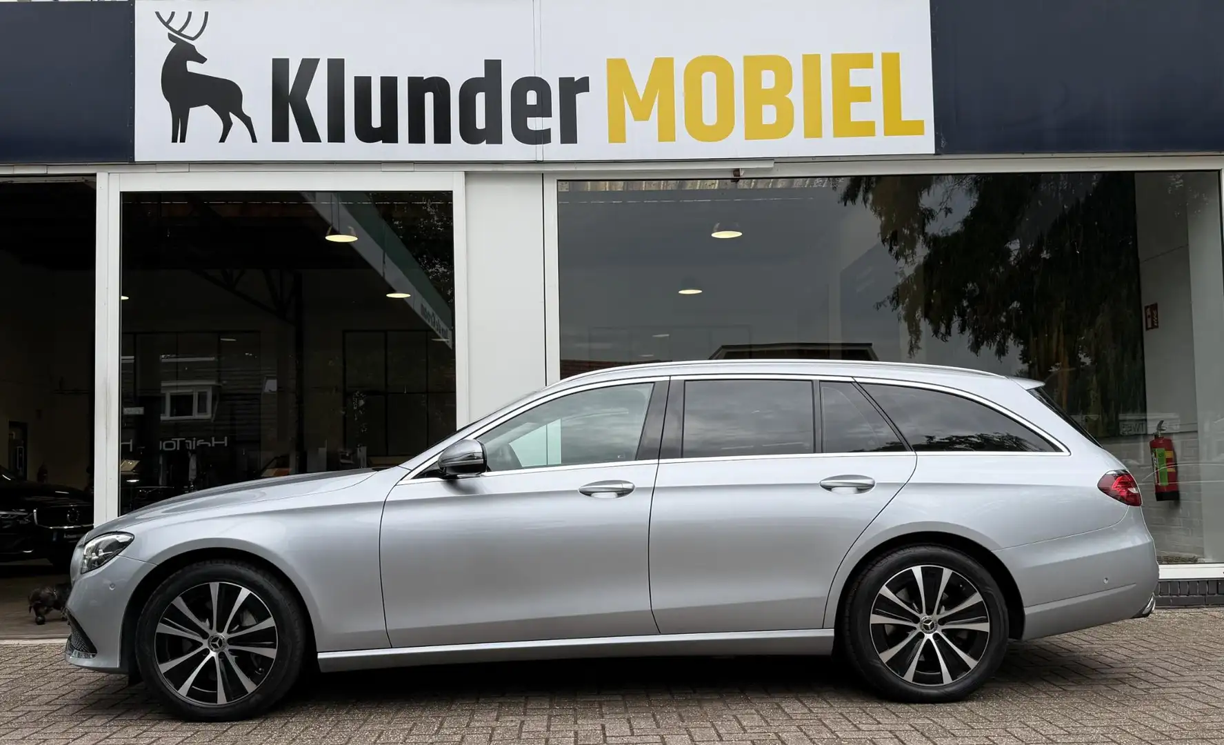 Mercedes-Benz E 300 Estate e Avantgarde |Burmester|Trekhaak|Adapt.Crui Argent - 2