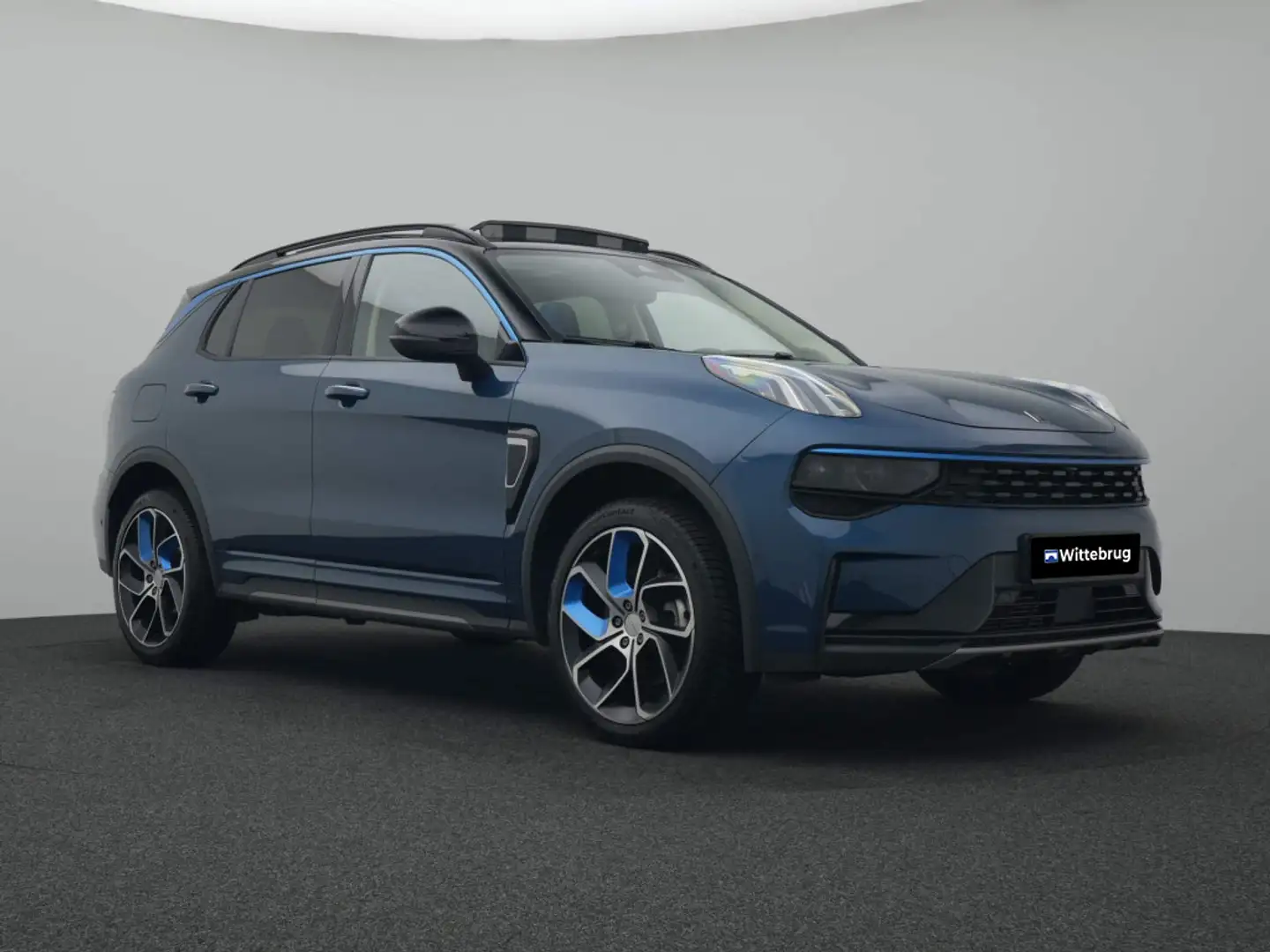 Lynk & Co 01 1.5 WORDT VERWACHT !! Plug In Hybrid | Schuif Kant Blau - 2