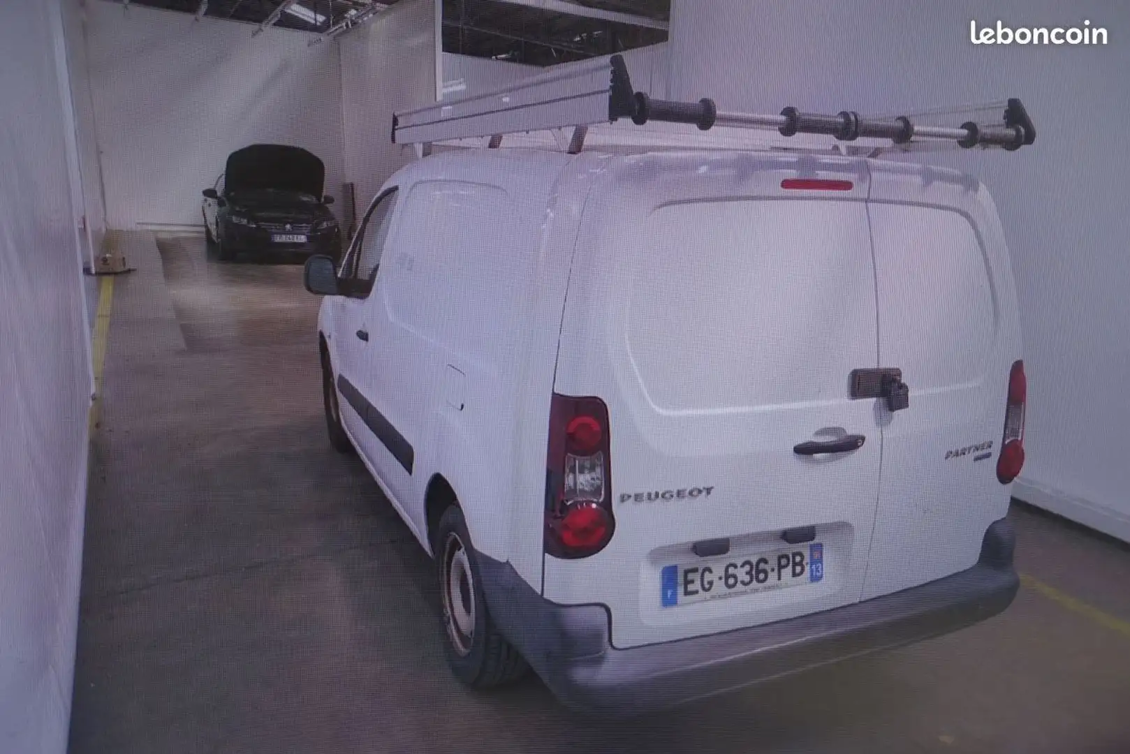 Peugeot Partner LONG 1.6 BLUEHDI 100CH PREMIUM PACK Blanc - 2