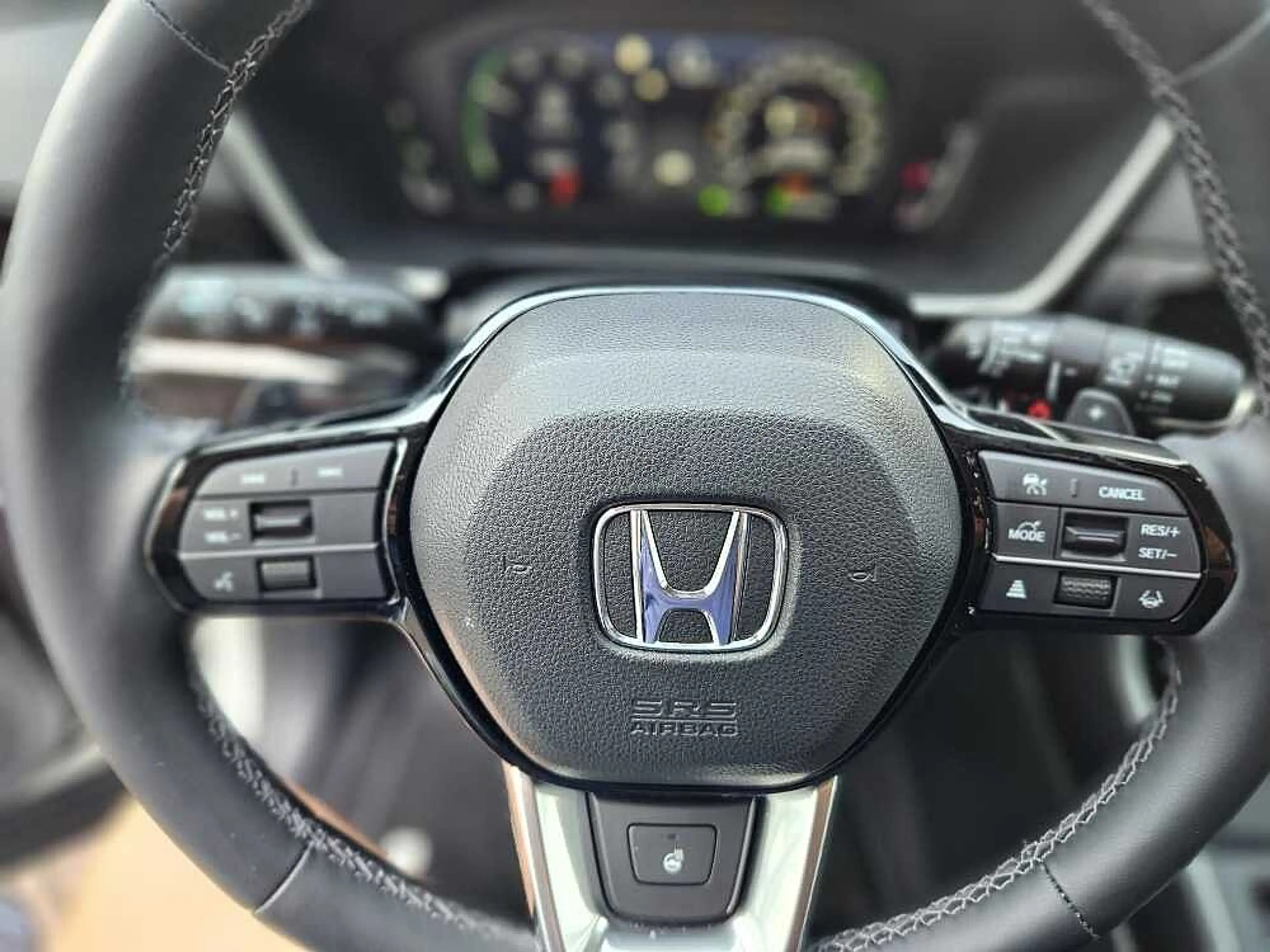 Honda CR-V Hybrid e:HEV 2.0 i-MMD 2WD Elegance — photo 9