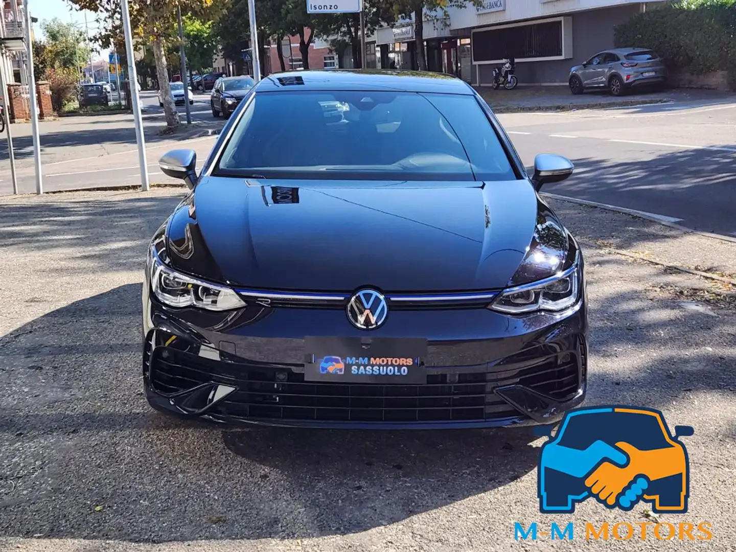 Volkswagen Golf 2.0 TSI R DSG 4Motion Zwart - 2