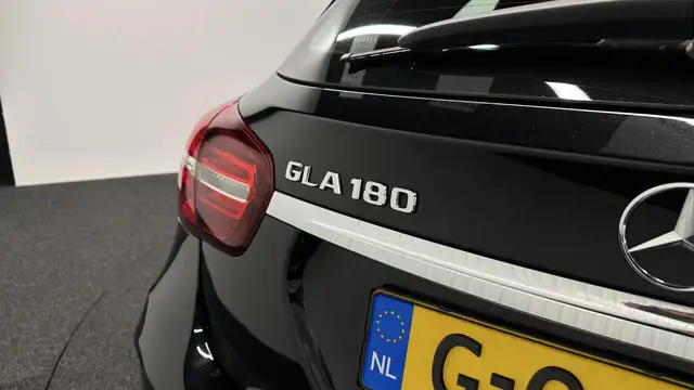 Mercedes-Benz Gla Class view 15