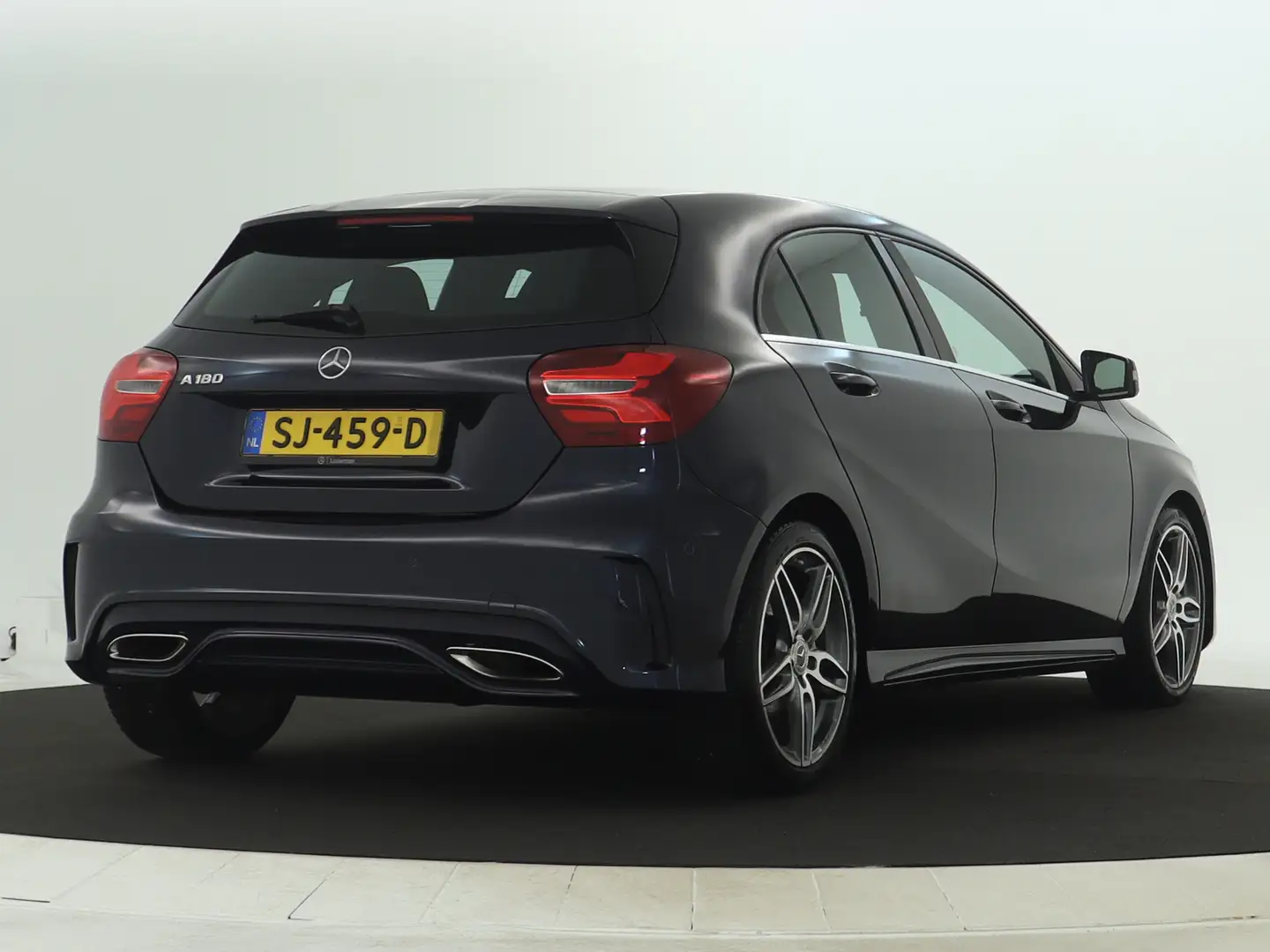 Mercedes-Benz A 180 Business Solution AMG | Cruise Control | Stoelverw Blauw - 2