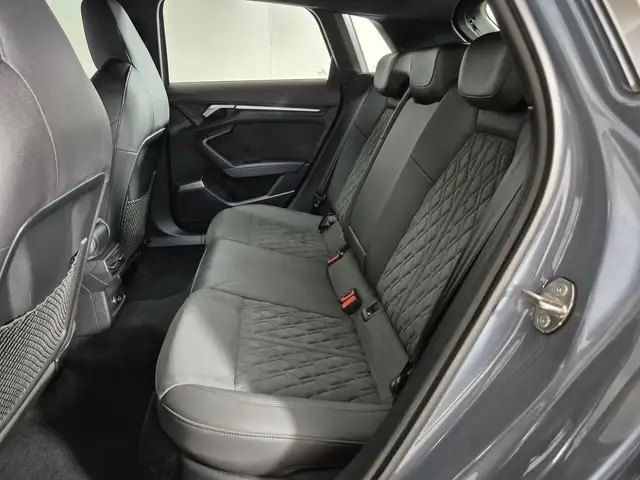 Audi RS3 view 7