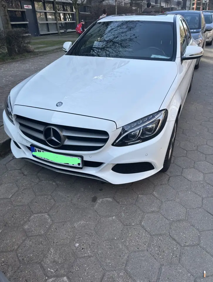 Mercedes-Benz C 400