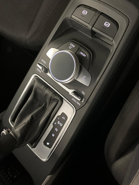 Audi Q2 35 TFSI NAVI/ACC/VIRTUAL/KAMERA/18" — photo 11
