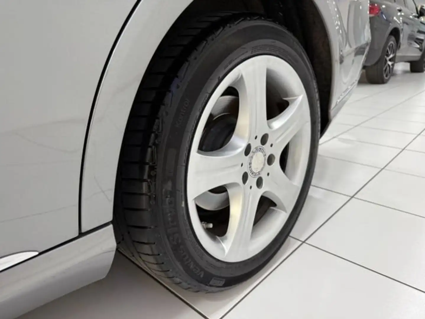 Mercedes-Benz E 300 BlueTEC HYBRID Plateado - 2