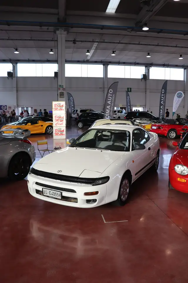Toyota Celica 2p 1.6i 16v ST cat., foto 1
