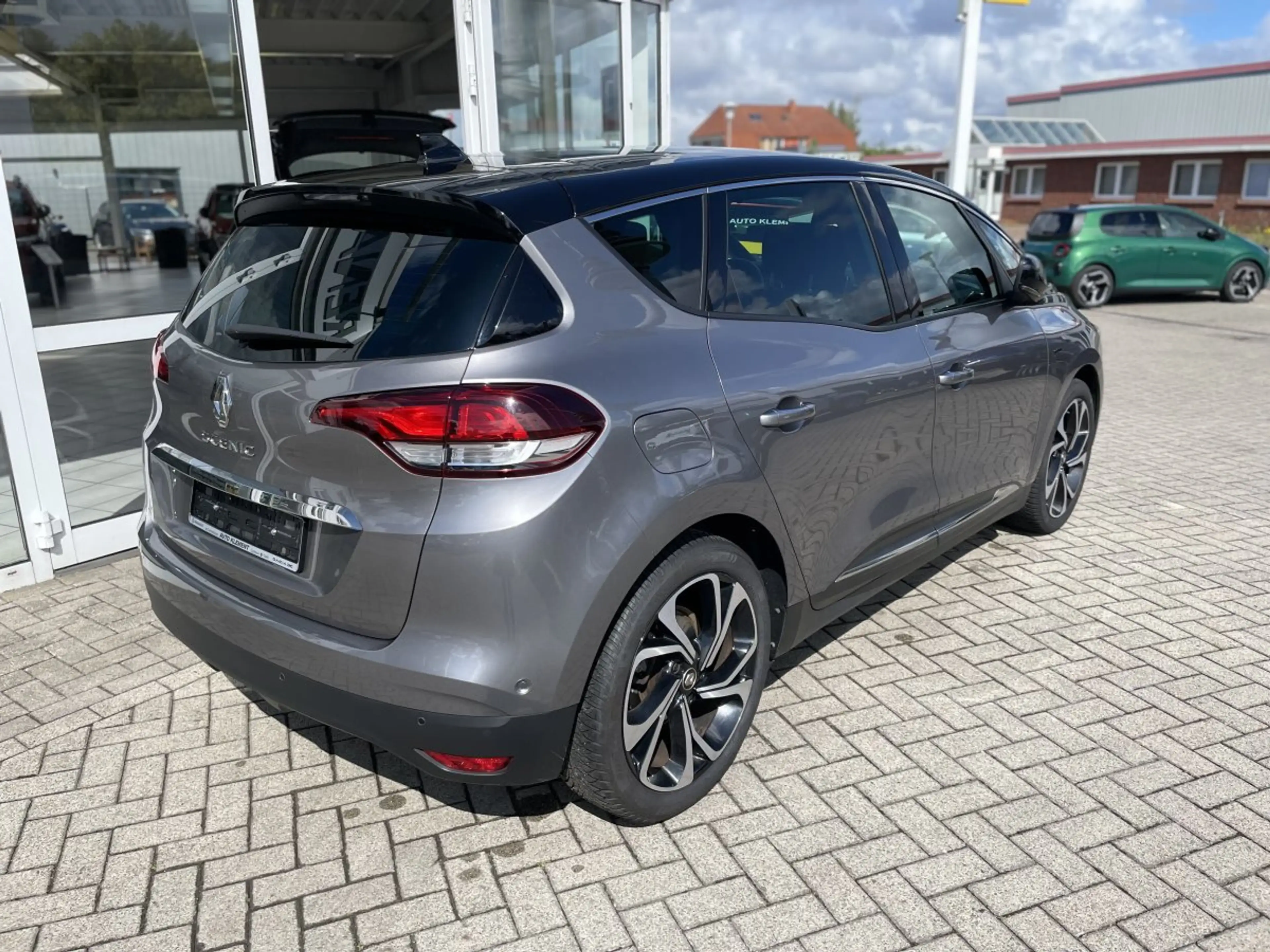 Renault Scenic IV Black Edition TCe 140 EDC Automatik, Kamera, Pa — photo 7