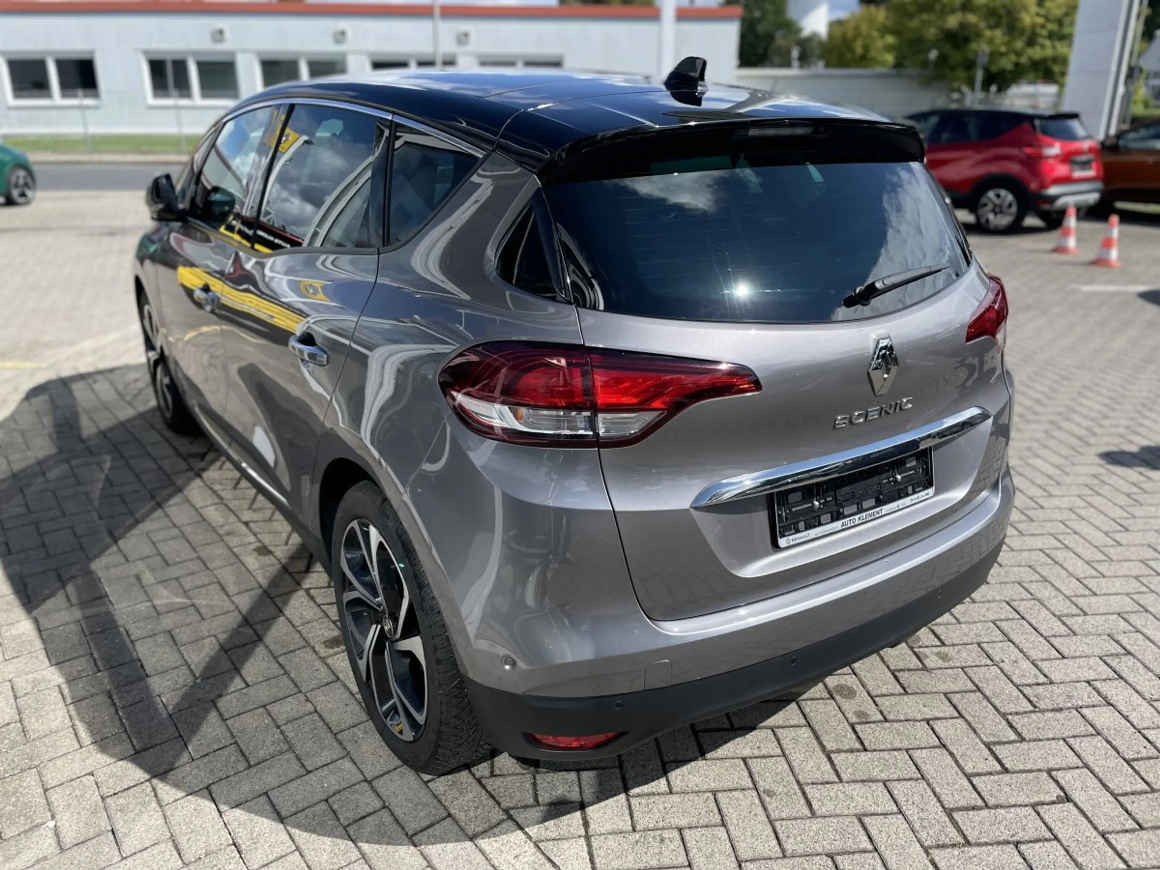 Renault Scenic IV Black Edition TCe 140 EDC Automatik, Kamera, Pa — photo 9