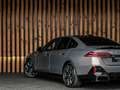 BMW i5 eDrive40 340PK M-Sport Pro €70.990 Ex BTW | DRIVIN Gris - thumbnail 24