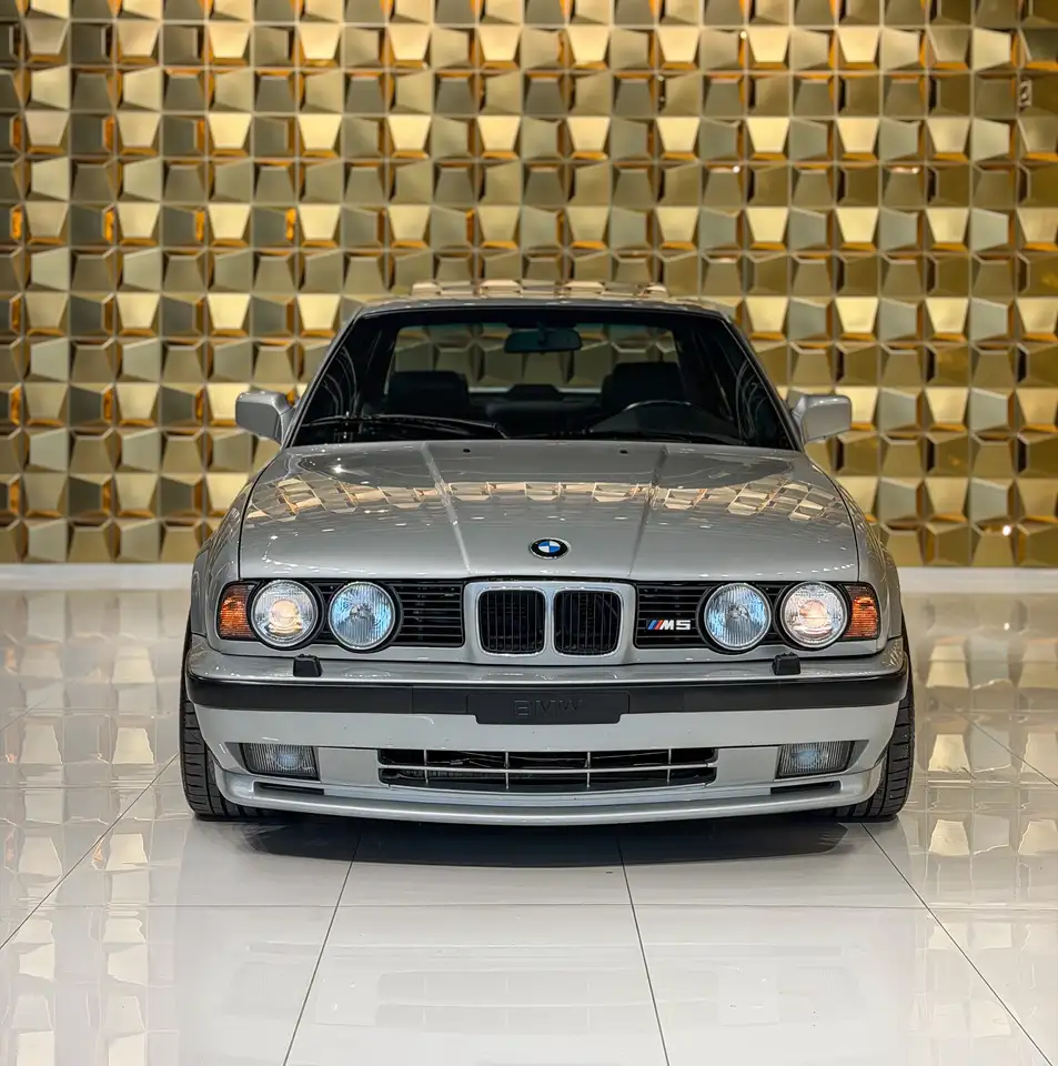 BMW M5 E34, foto 2