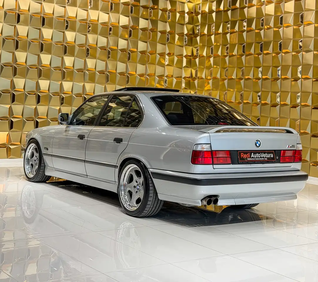 BMW M5 E34, foto 5