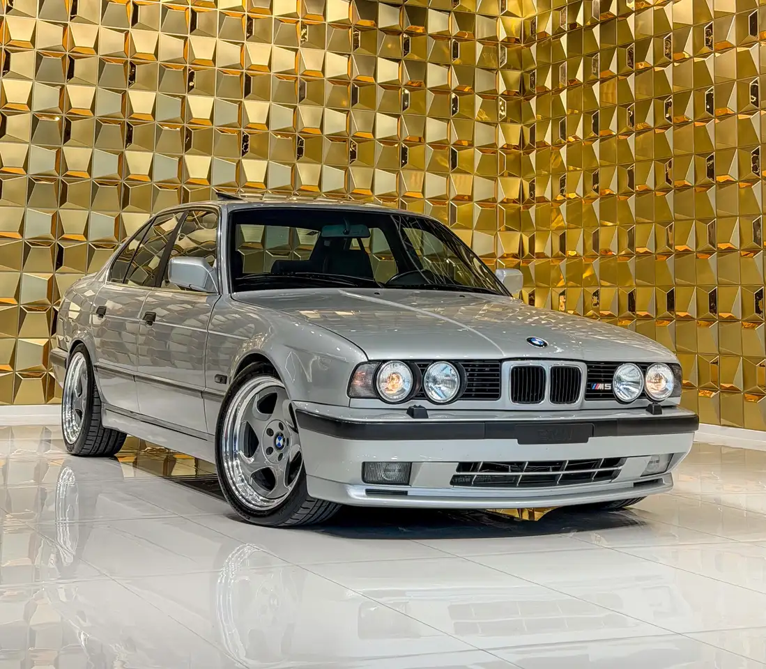 BMW M5 E34, foto 3