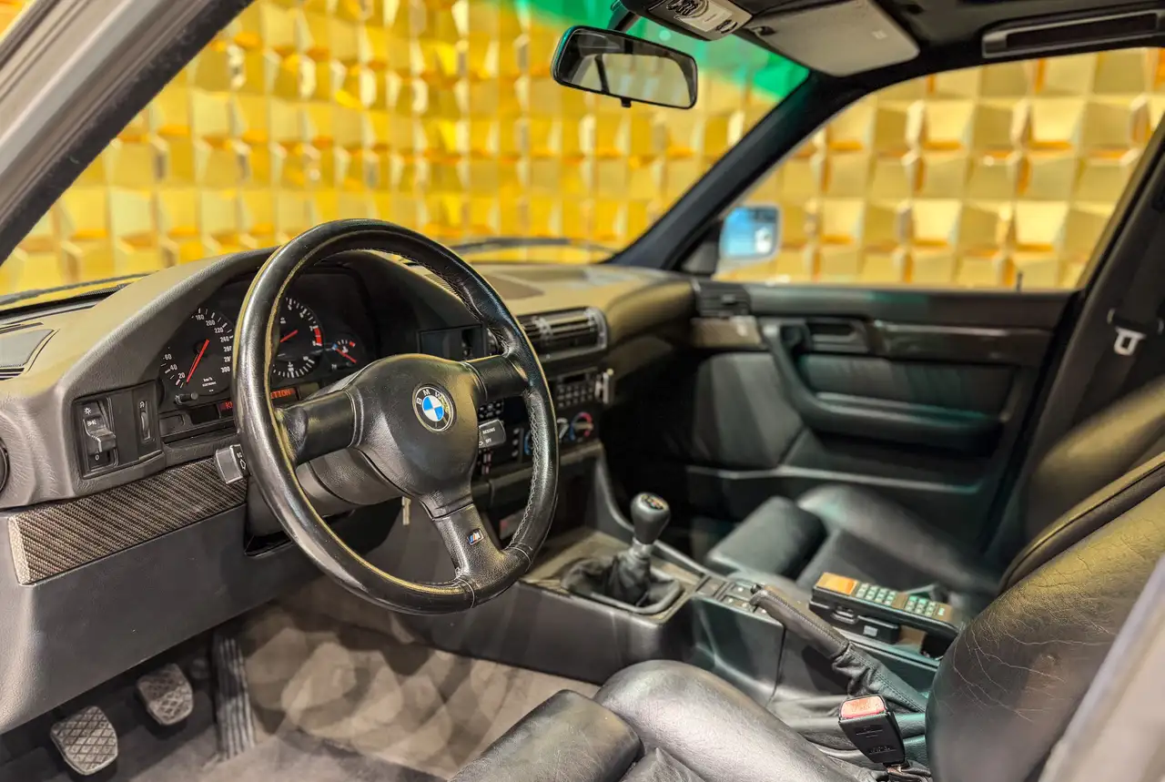 BMW M5 E34, foto 7
