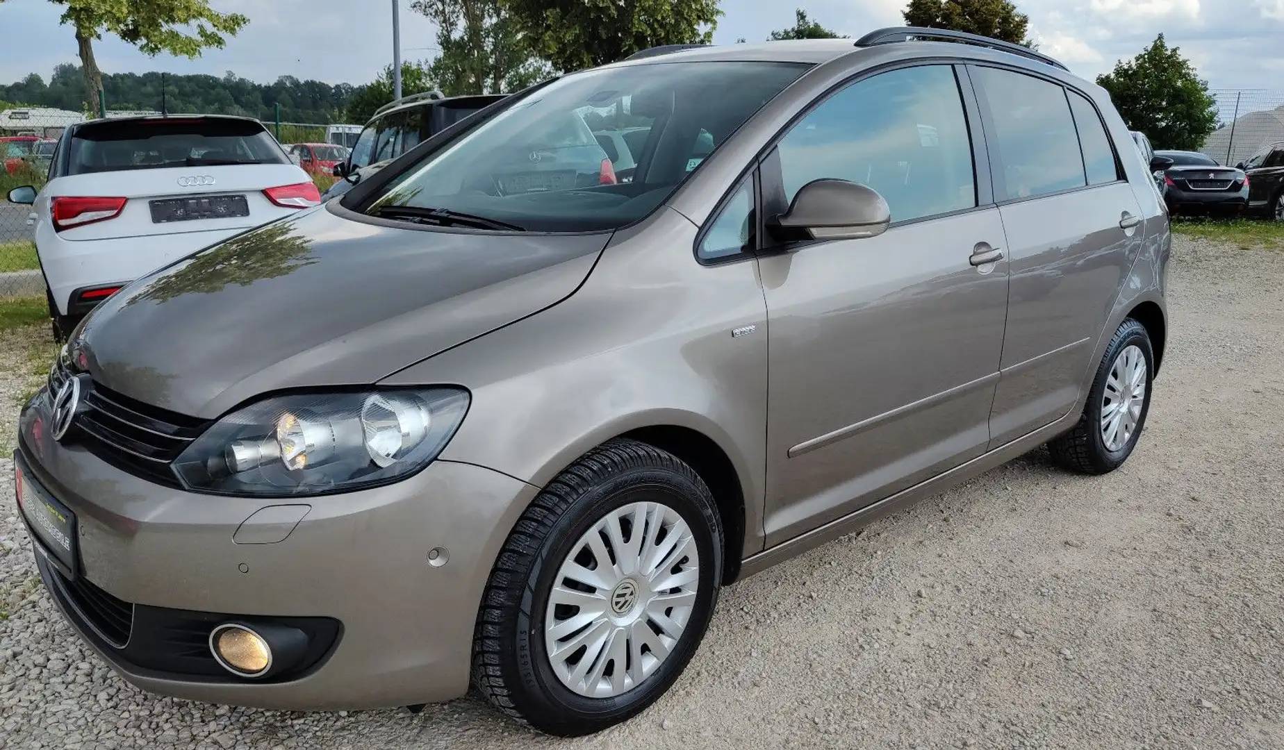 Volkswagen Golf Plus VI Life 1.6 TDI BMT 2xPDC* AHK*TÜV NEU Braun - 2