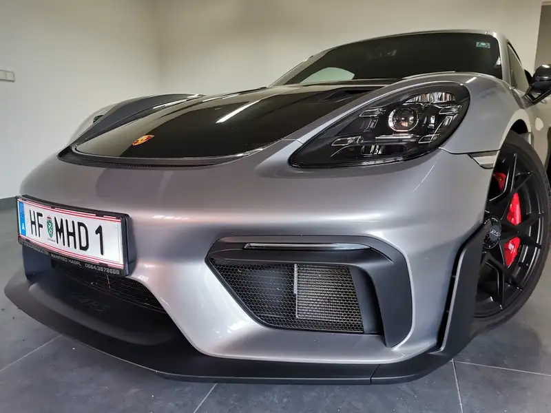 PORSCHE Cayman