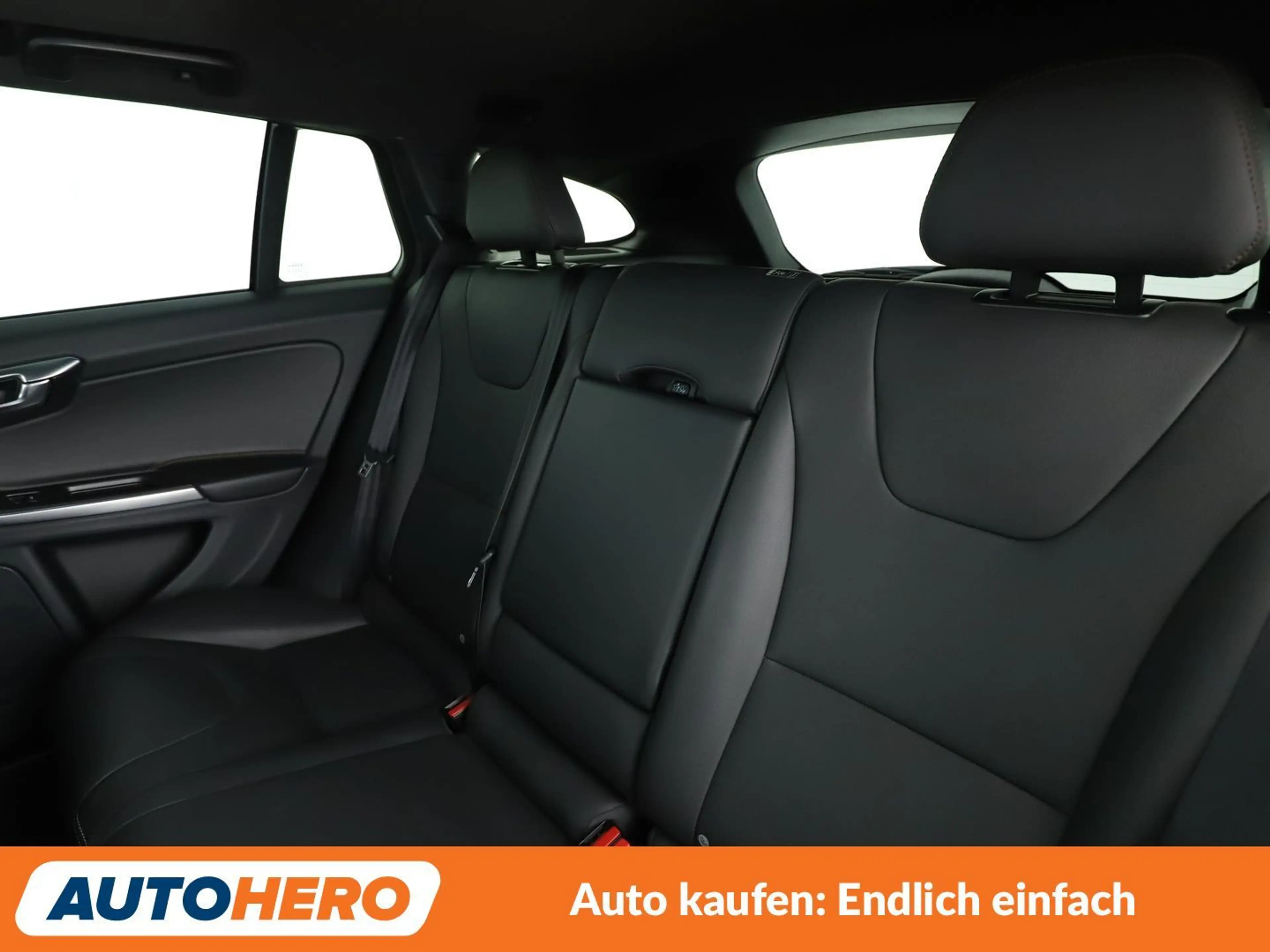 Volvo V60 Cross Country 2.0 T5 Pro AWD Aut.*NAVI*ACC*CAM*BI-XENON*SHZ* — photo 14