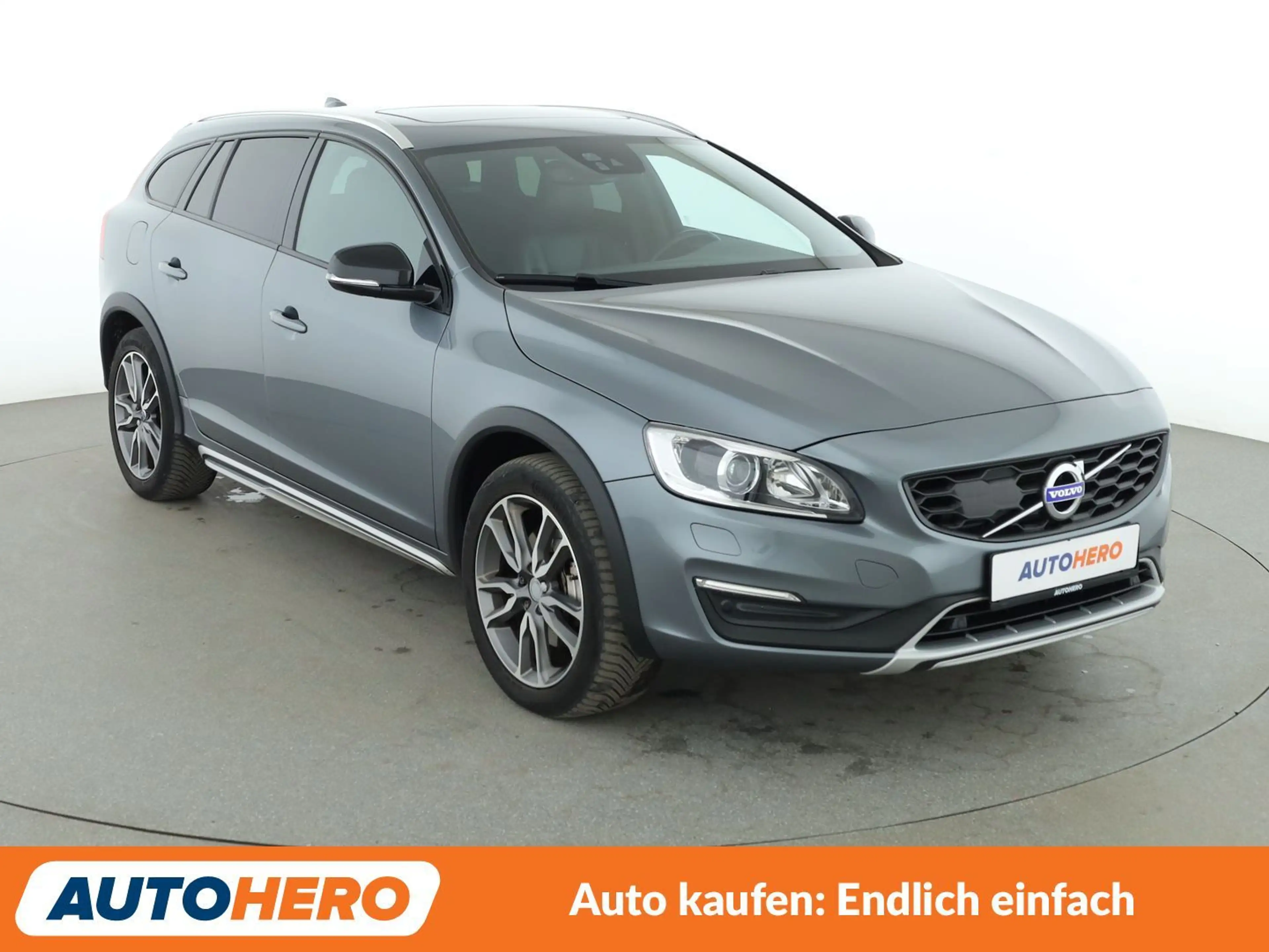 Volvo V60 Cross Country 2.0 T5 Pro AWD Aut.*NAVI*ACC*CAM*BI-XENON*SHZ* — photo 8