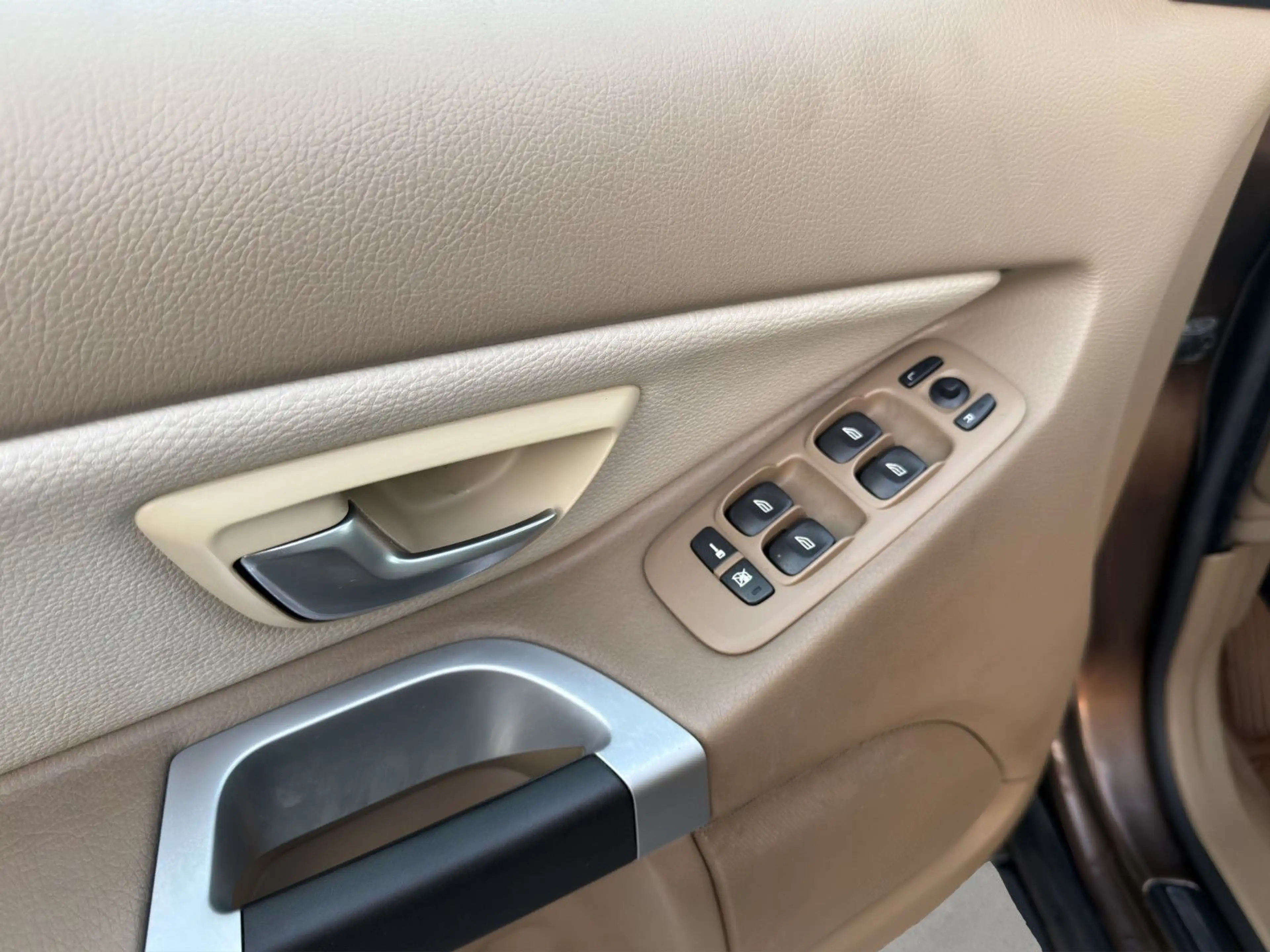 Volvo XC90 2.4 Aut 7.Sitzer Volvo-Scheckheft TÜV NEU — photo 13