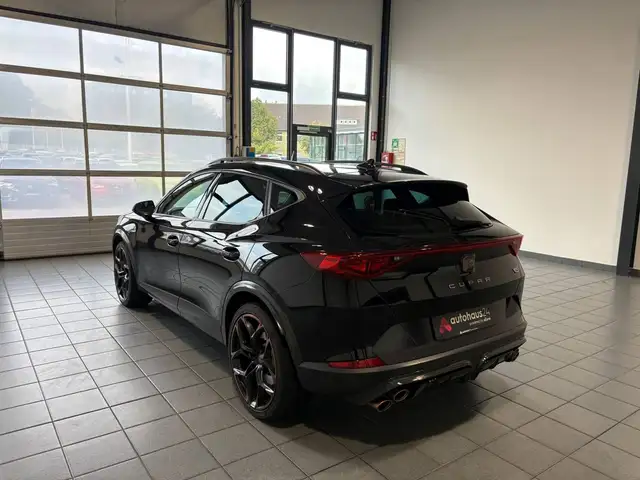 Cupra Formentor view 4