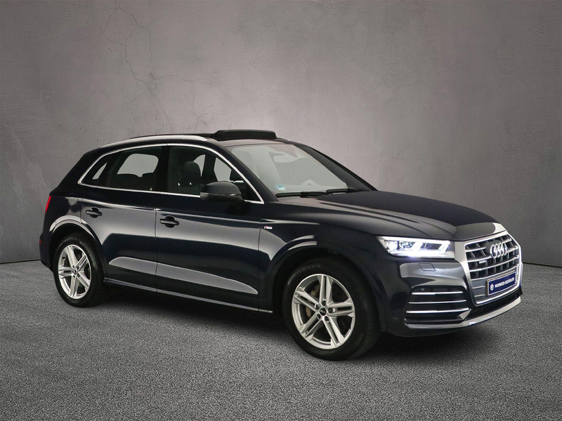 Audi Q5 50 TFSI e quattro S edition | Luchtvering | Achter — photo 8