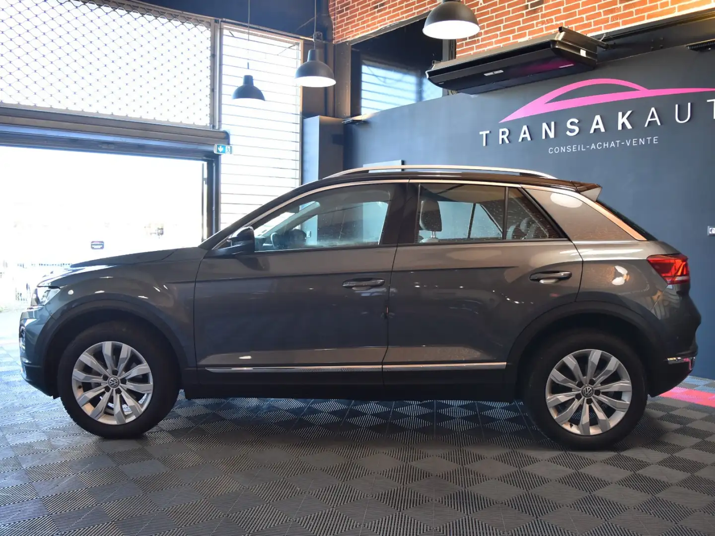 Volkswagen T-Roc T-Roc 1.5 TSI 150 EVO Start/Stop DSG7 Carat Szürke - 2
