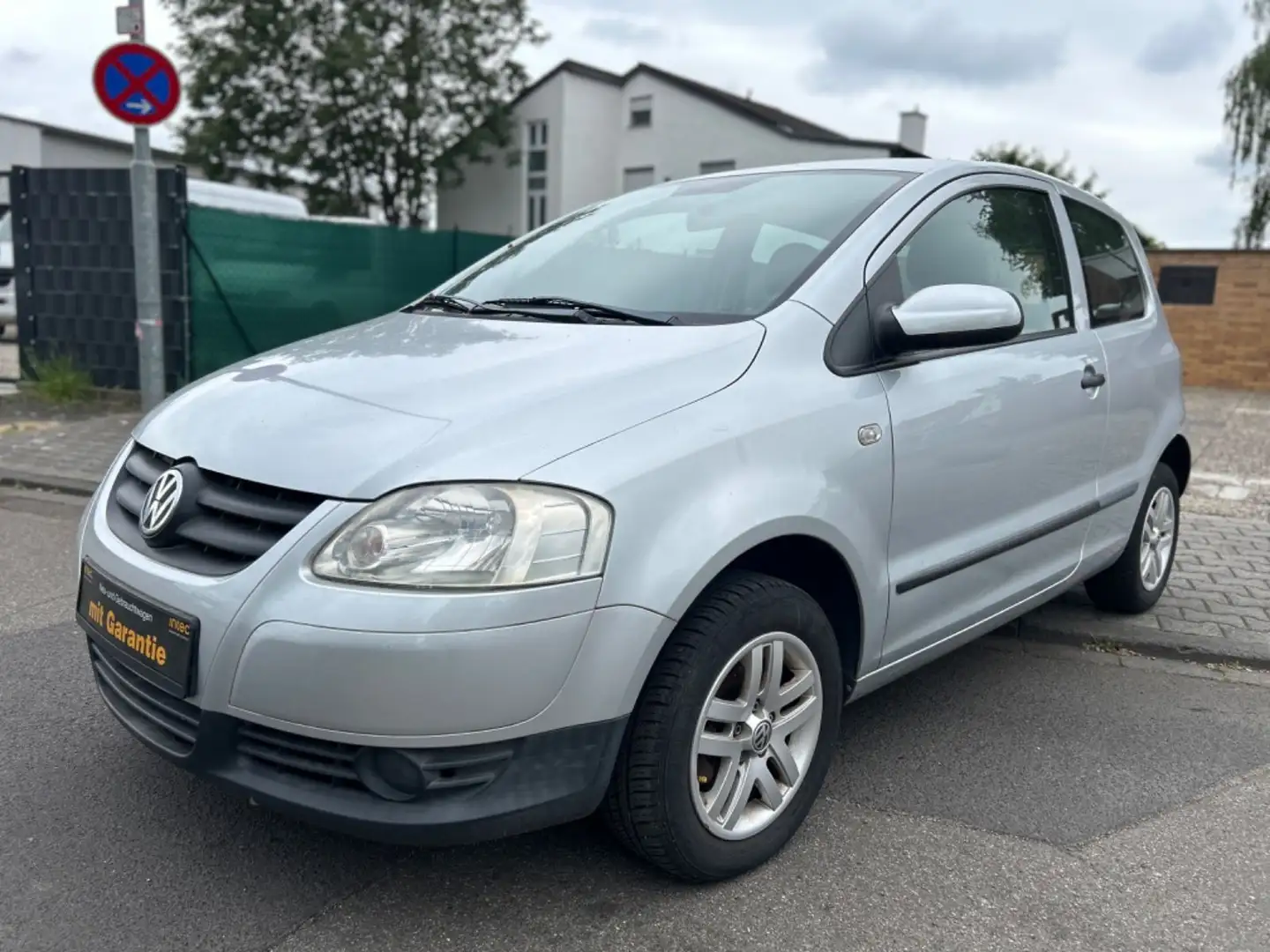 Volkswagen Fox VW Fox 1,4 * Klima*TÜV NEU*Zahnriemen Neu Silber - 2