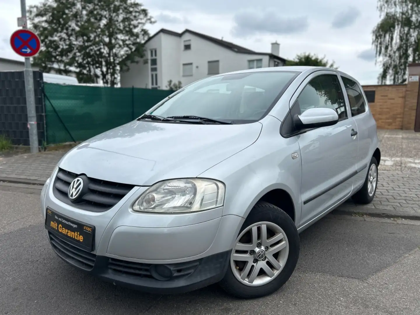 Volkswagen Fox VW Fox 1,4 * Klima*TÜV NEU*Zahnriemen Neu Silber - 1