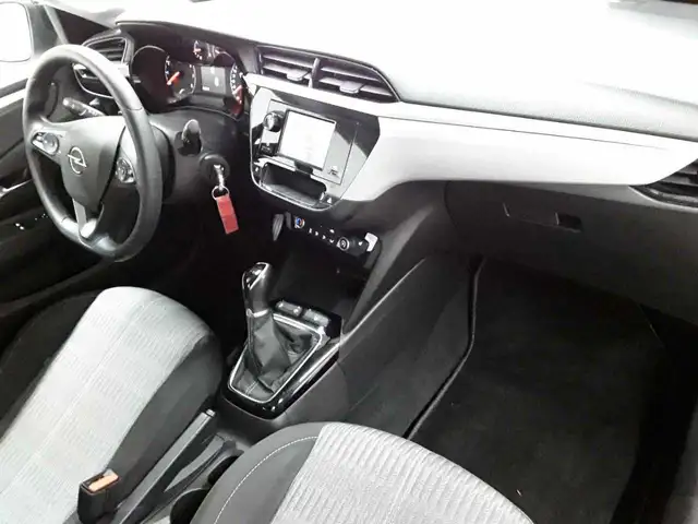 Opel Corsa view 9
