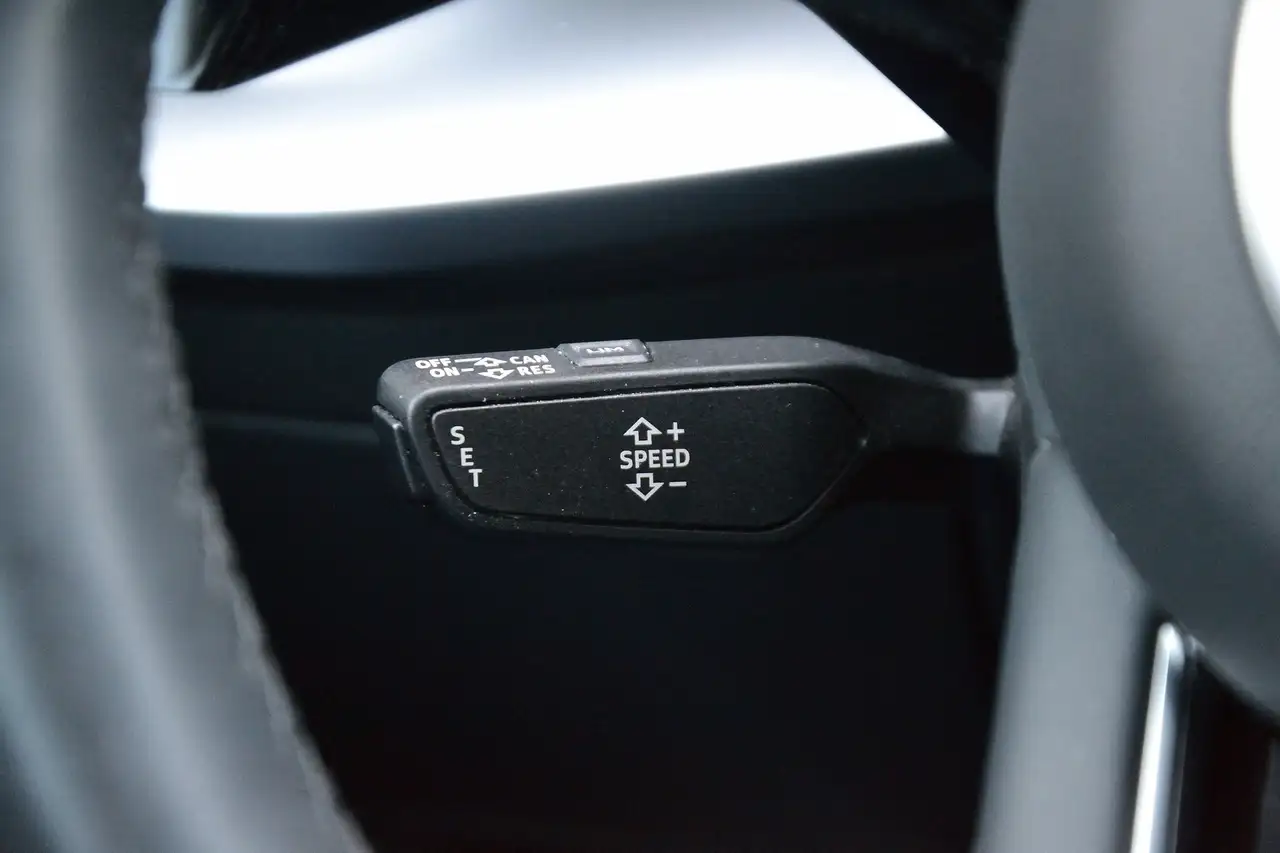 Audi A3 Limousine 35 TFSI Business edition 150PK Automaa, миниатюра 20