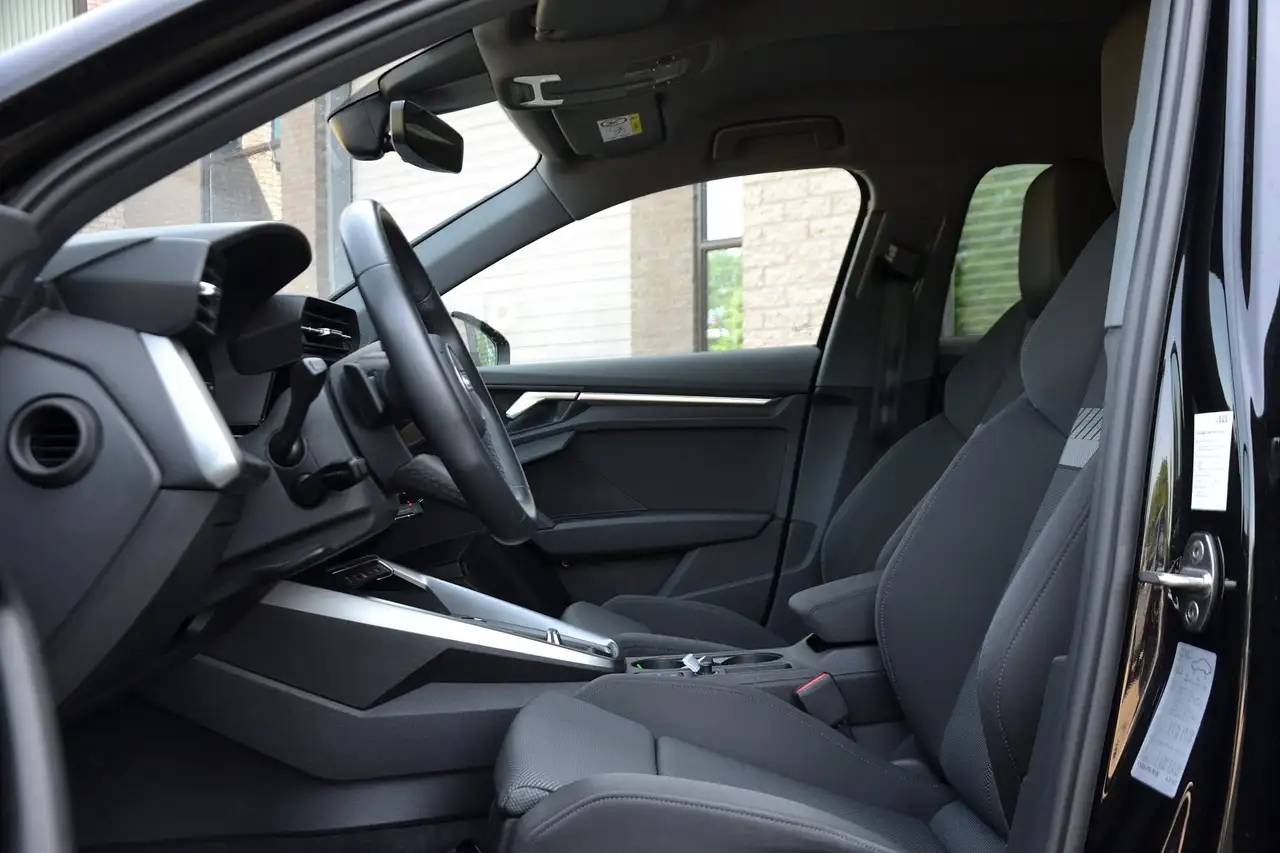 Audi A3 Limousine 35 TFSI Business edition 150PK Automaa, миниатюра 7