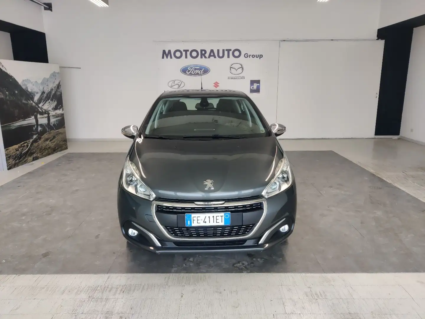 Peugeot 208 1.2 PureTech Turbo 110 CV Stop&Start 5 porte Allu Grau - 2