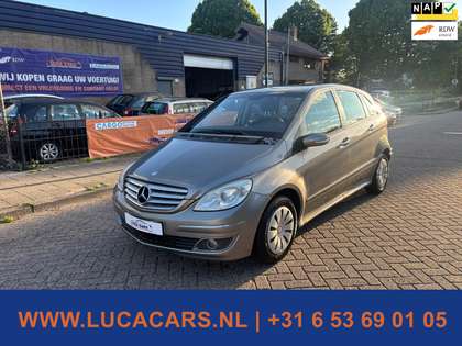 Mercedes-Benz B 170 2X SLEUTEL + BOEKJES! NIEUWE APK!