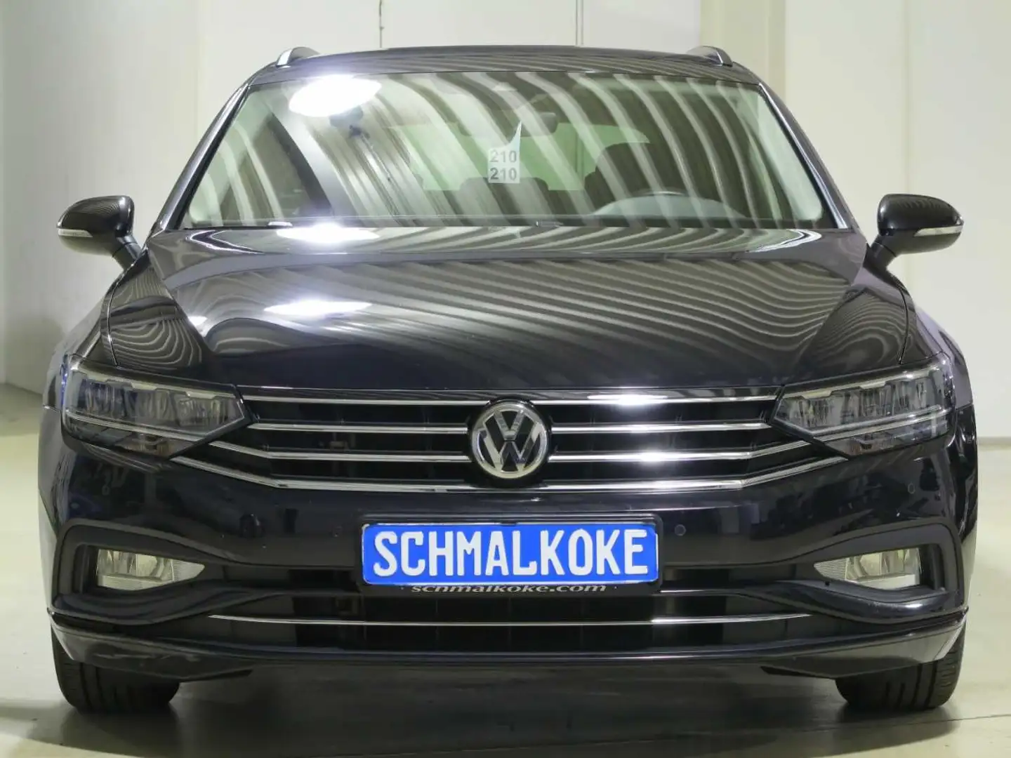 Volkswagen Passat Variant 2.0 TDI SCR Business Navi LED ACC Schwarz - 1