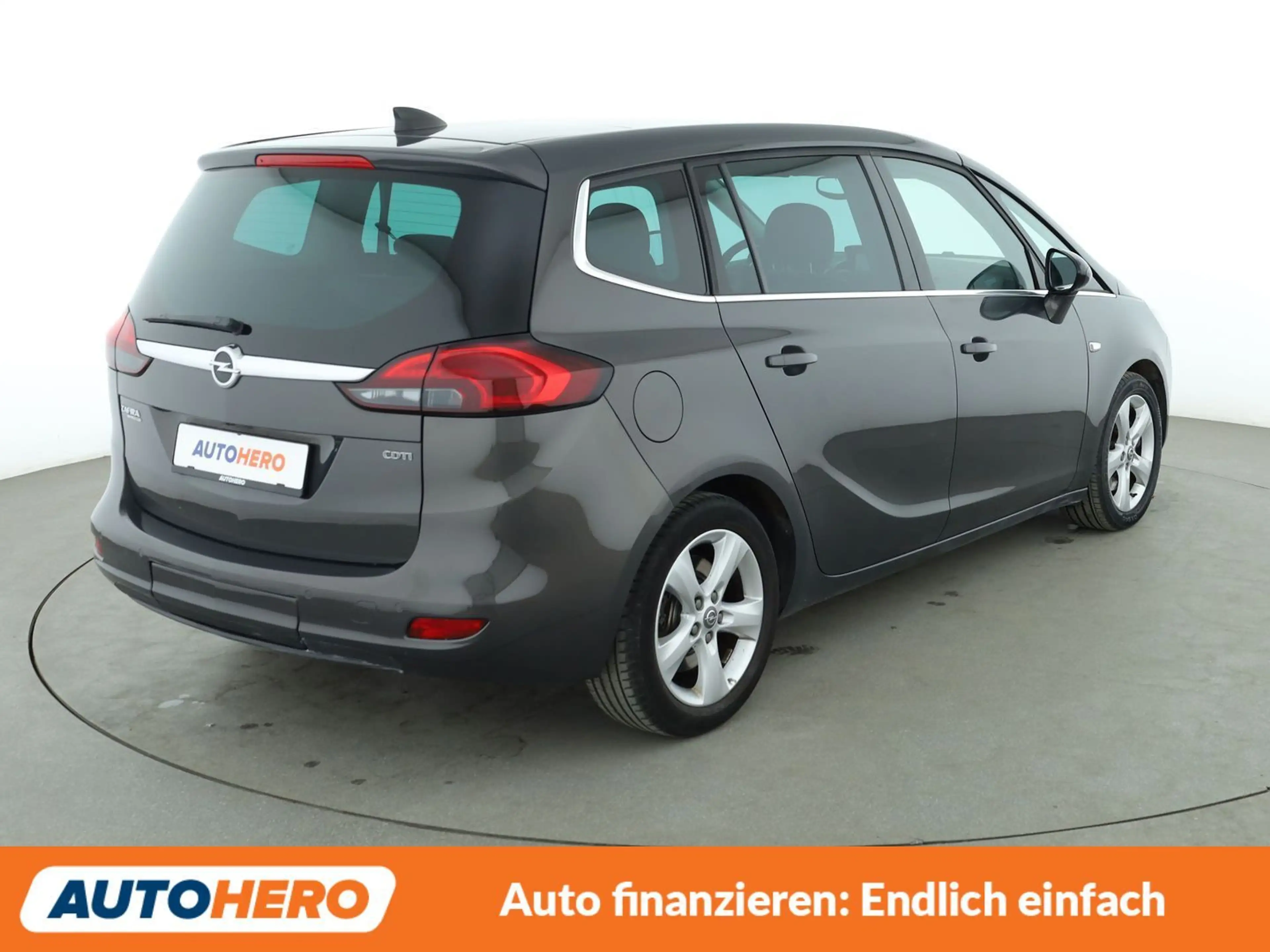 Opel Zafira Tourer 2.0 CDTI Innovation Aut.*NAVI*XENON*CAM*PDC*SHZ* — photo 6