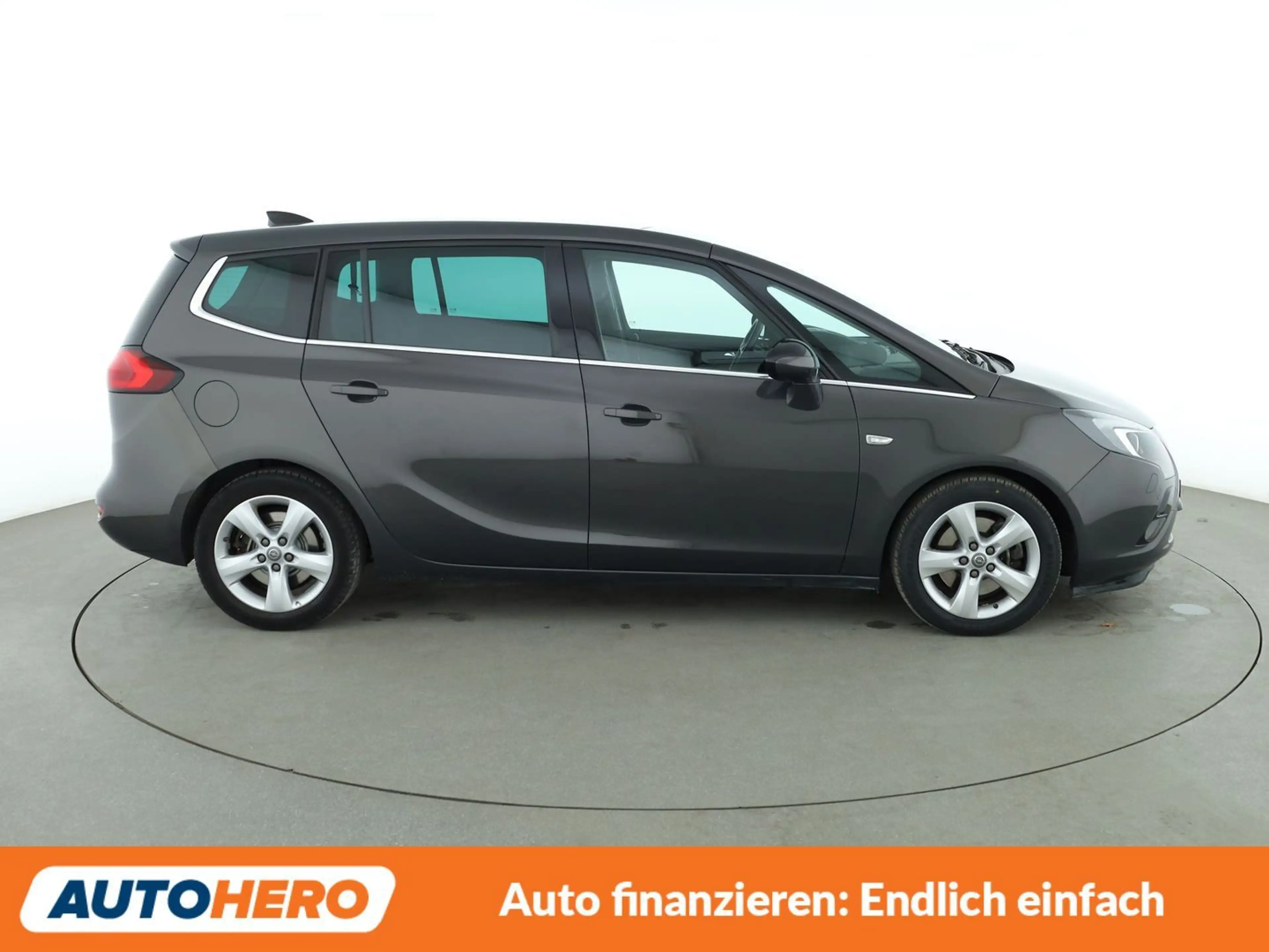 Opel Zafira Tourer 2.0 CDTI Innovation Aut.*NAVI*XENON*CAM*PDC*SHZ* — photo 7