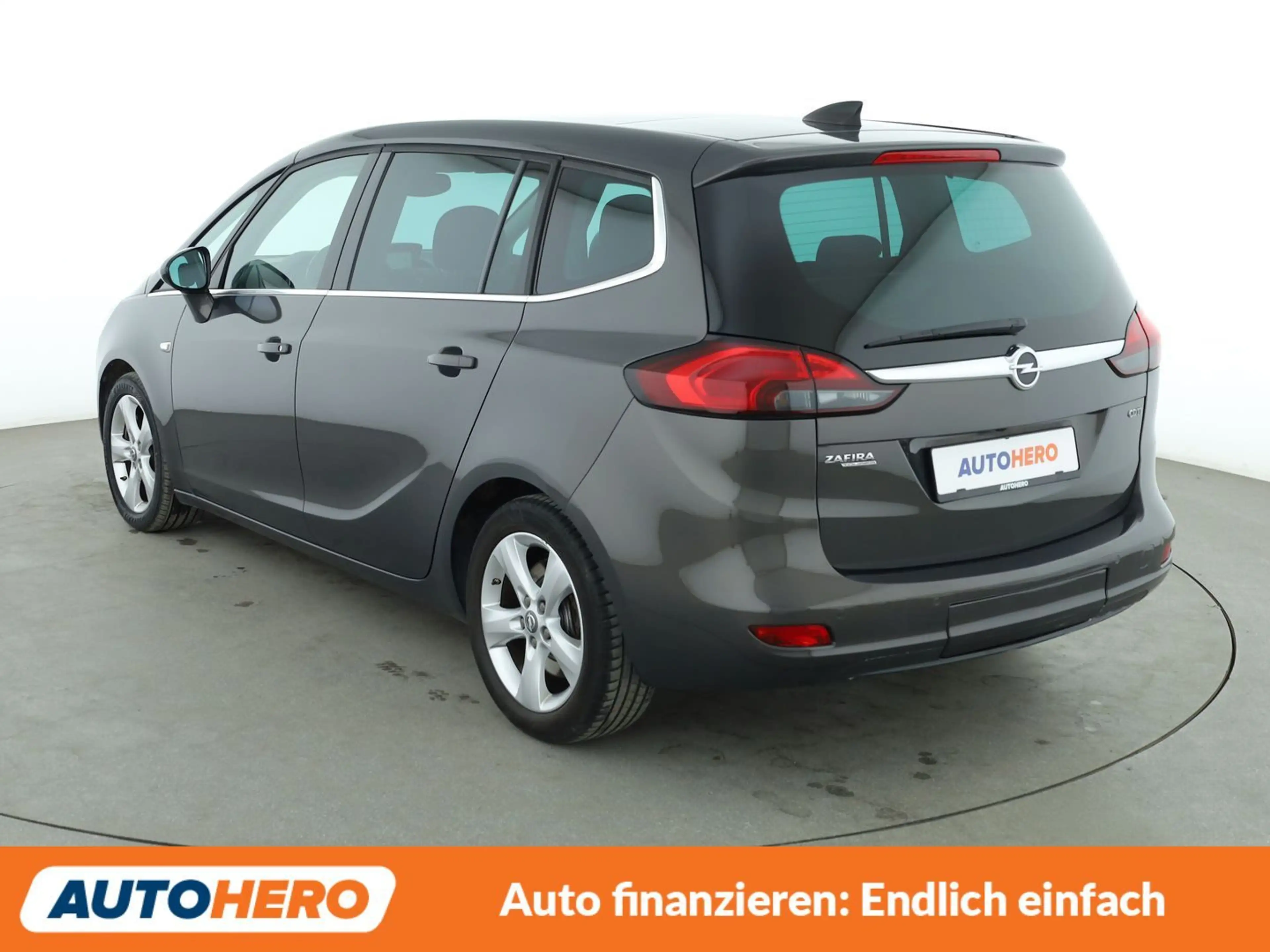 Opel Zafira Tourer 2.0 CDTI Innovation Aut.*NAVI*XENON*CAM*PDC*SHZ* — photo 4