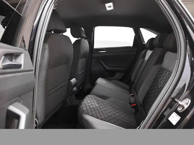 Volkswagen Taigo view 12