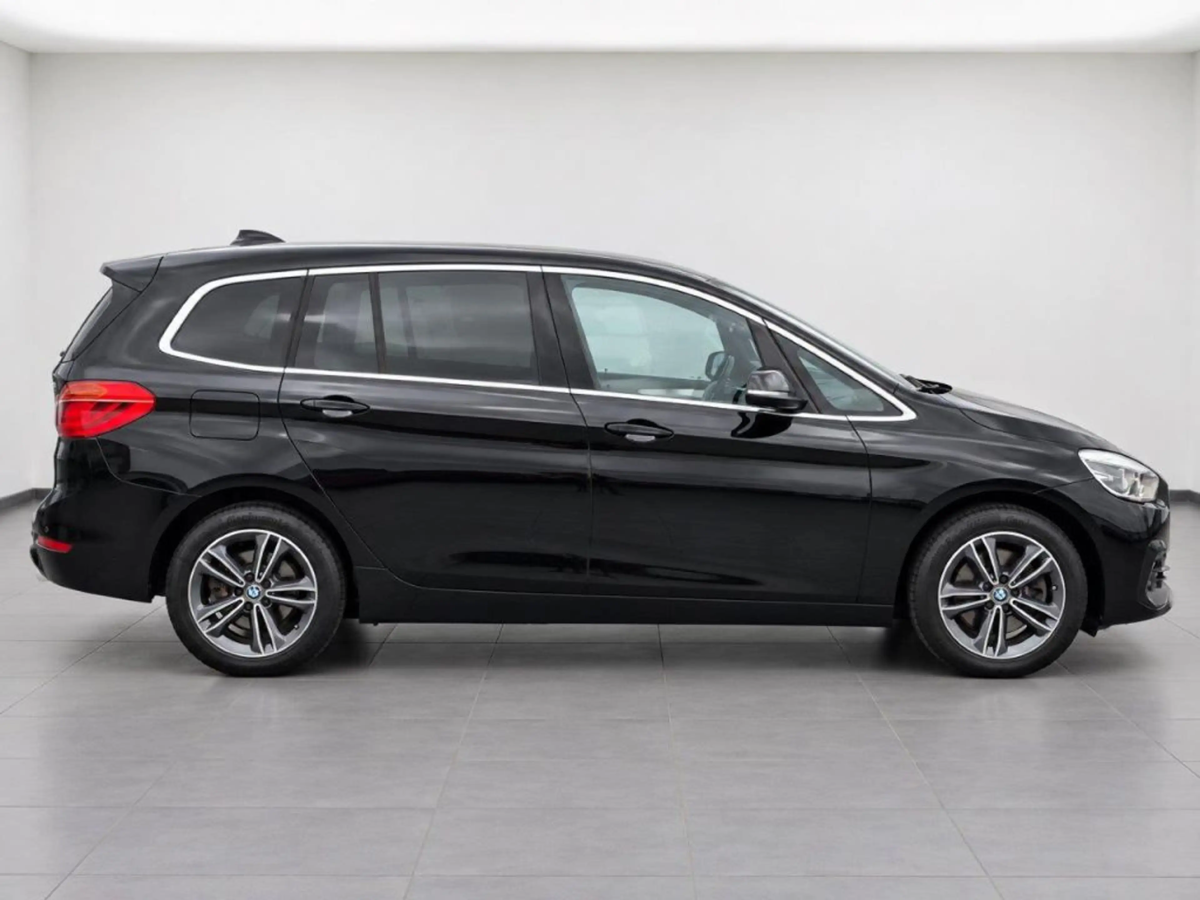 BMW 220 220d Gran Tourer Aut. Sport Line — photo 5