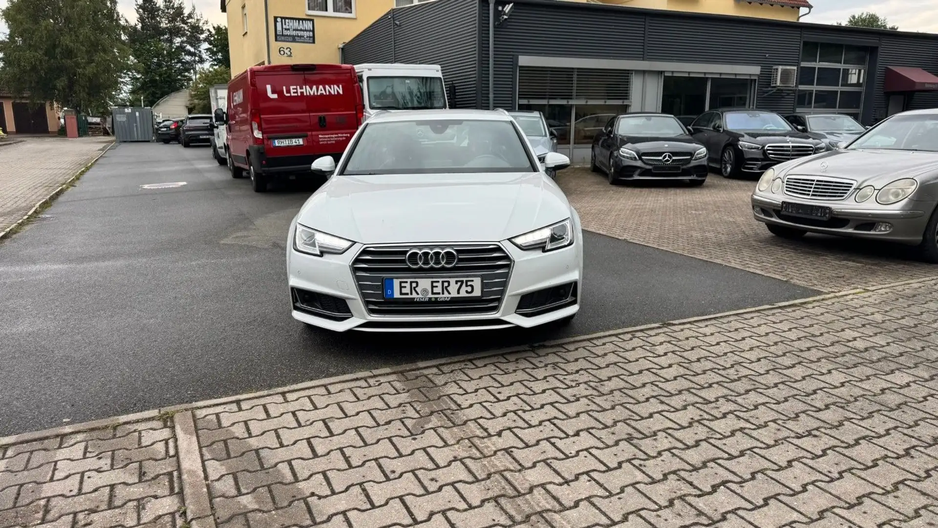 Audi A4 Avant 35 TDI sport Bianco - 2