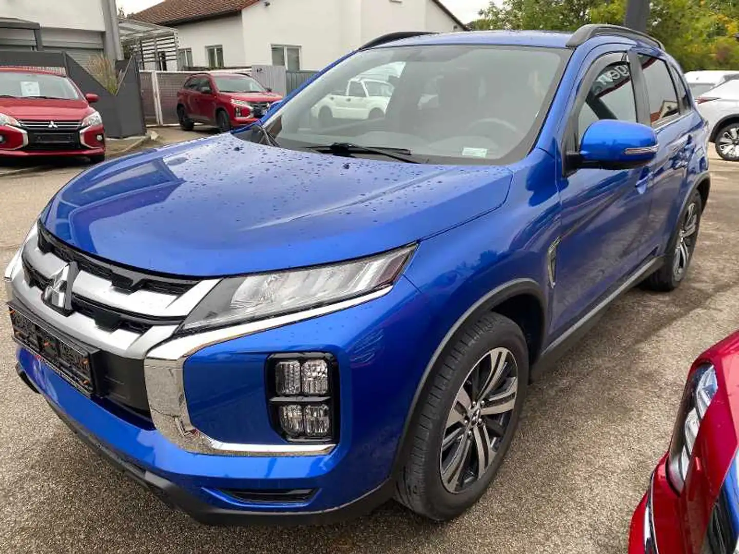 Mitsubishi ASX Intro Edition+ 2.0 MIVEC ClearTec 2WD 5-Gang Blau - 1