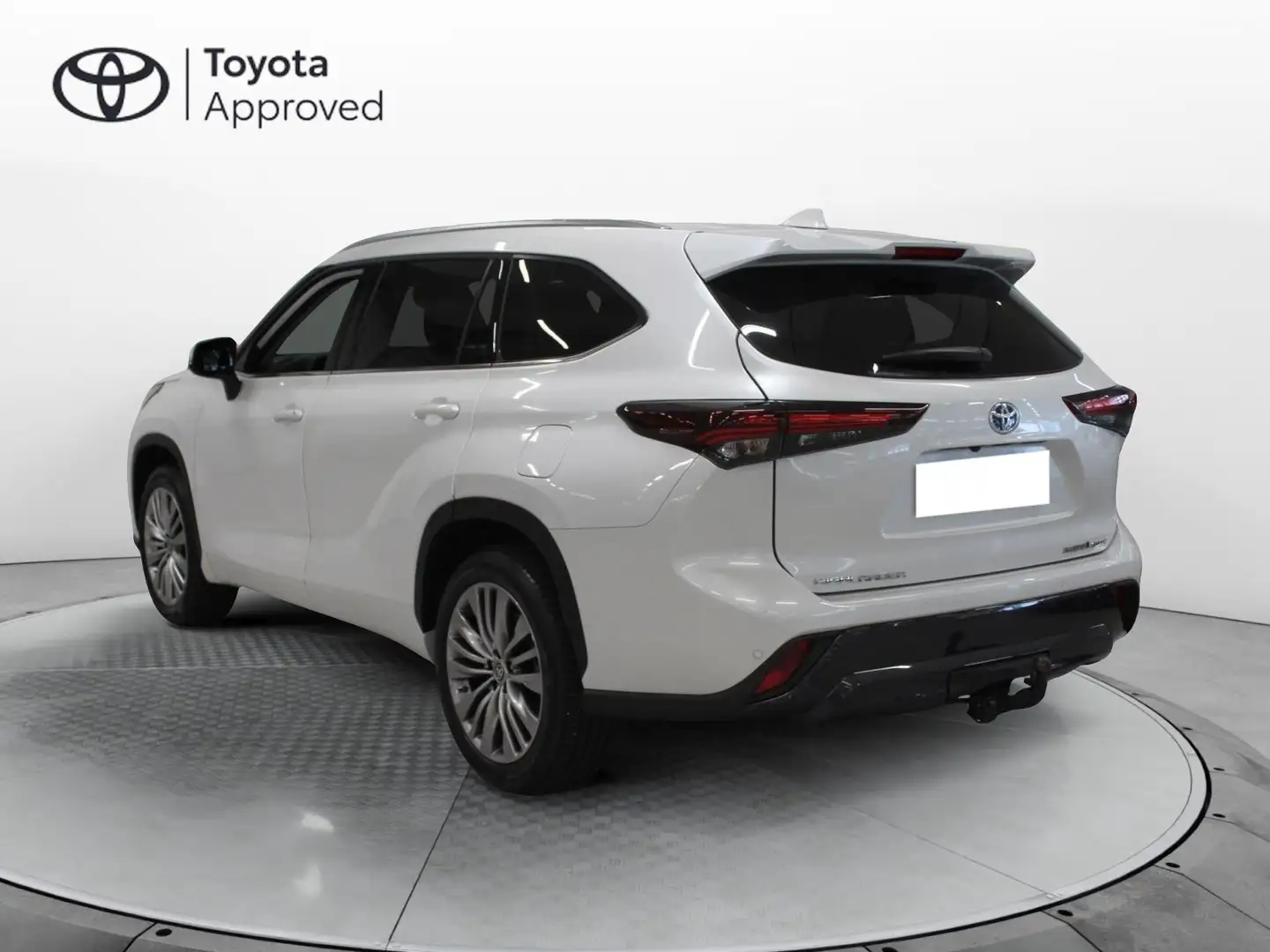 Toyota Highlander Highlander 2.5H AWD-i E-CVT Lounge Bílá - 2