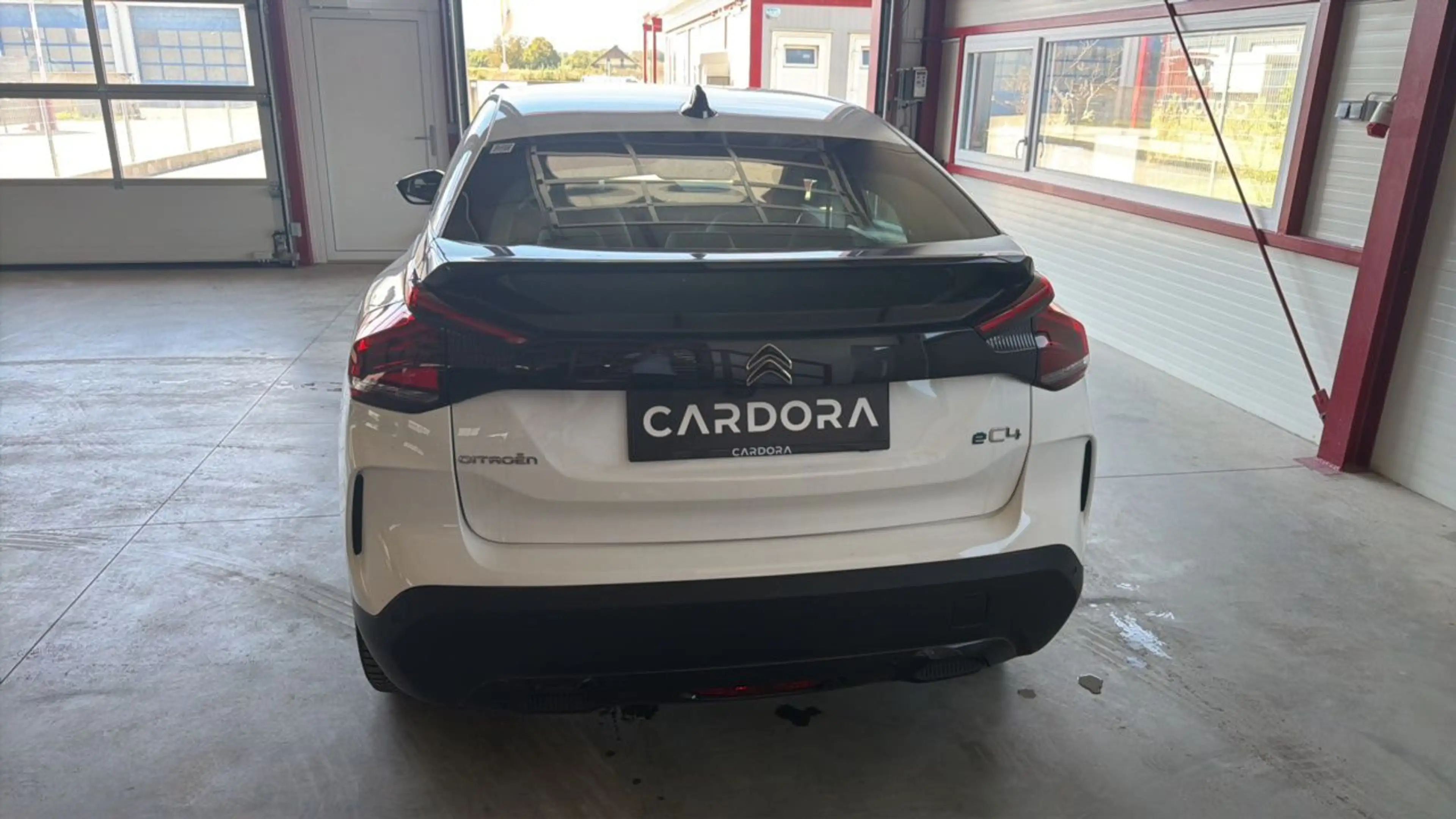 Citroen C4 Elektromotor e-Feel Pack — photo 5