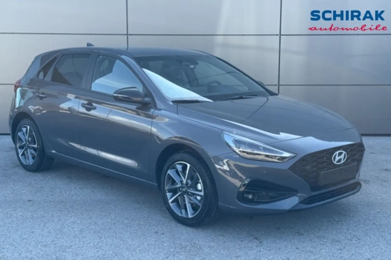 Hyundai i30 PD GO Plus 1.0T-GDI Grau - 1