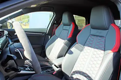 Annonce voiture d'occasion Audi RS3 - CARADIZE