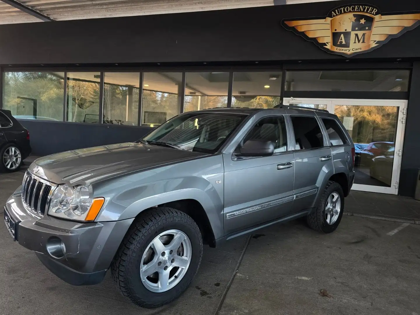 Jeep Grand Cherokee 3.0 CRD Limited SSD/PDC/LEDER/AHK Grau - 2